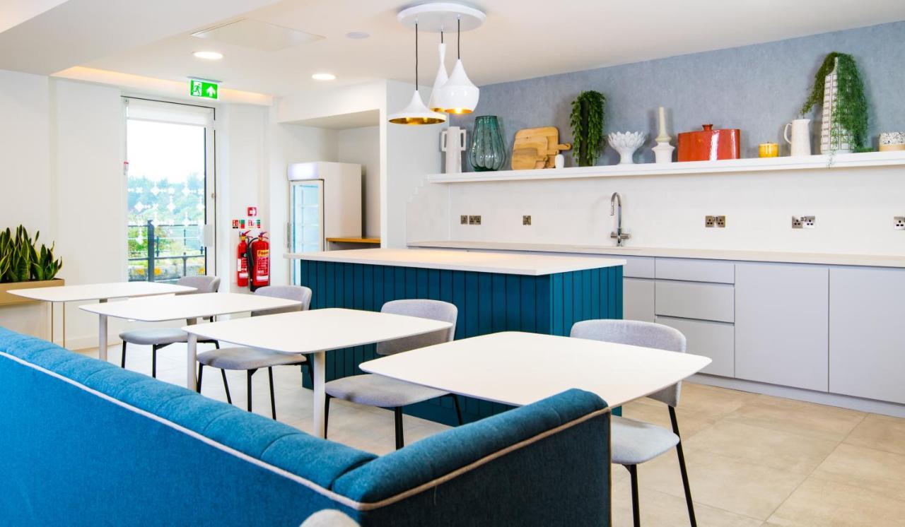Staybridge Suites - Cardiff By Ihg Exteriör bild